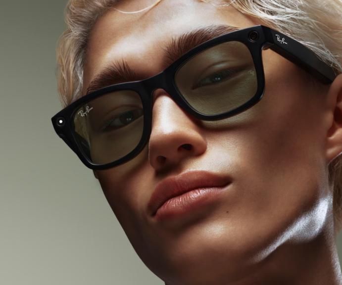 Gift Ideas For Your Father-In-Law: Ray-Ban frames with built-in cameras and speaker technology